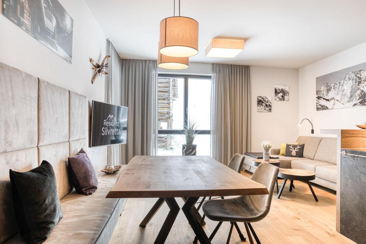 Exklusiv Und Elegantes In Der Residenz Silvretta - Inklusive Silvretta Card Premium Apartment *