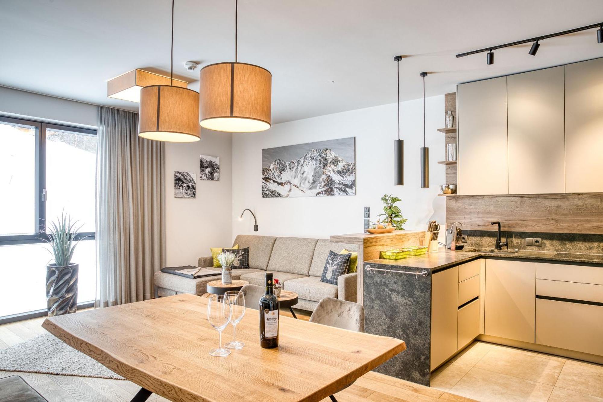 Apartment Exklusiv Und Elegantes In Der Residenz Silvretta - Inklusive Silvretta Card Premium